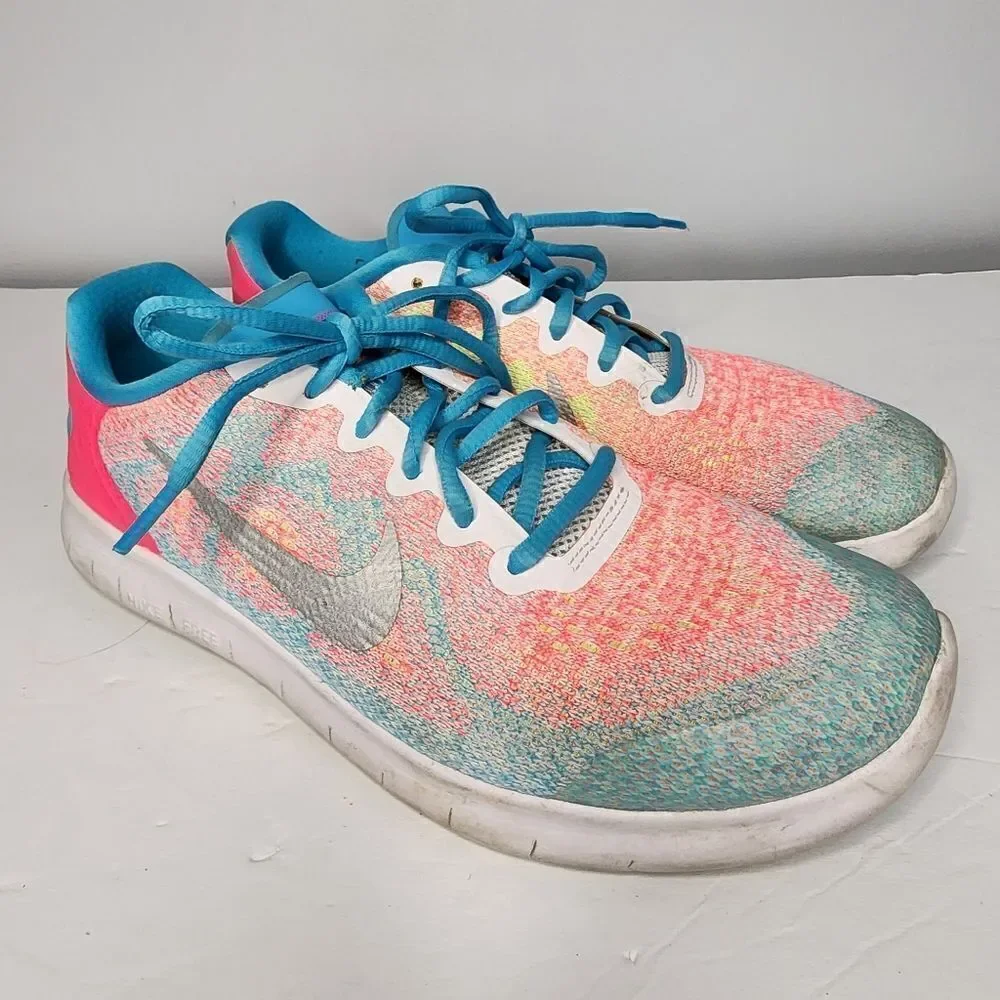 NIKE FREE RUNNING WHITE METALLIC SILVER SHOES 904258-100 7 Youth Or Woman’s 8.5